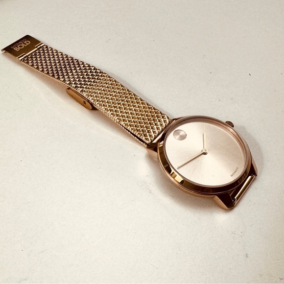 New Movado Bold Men’s Watch - Picture 10 of 10